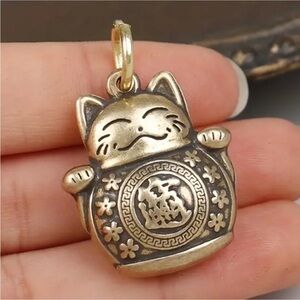 Brass Good Luck Cat